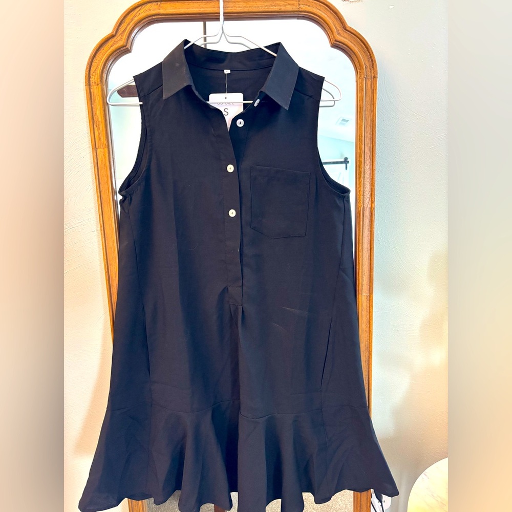 Women’s Black Ruffle Skirt Sleeveless Dress
